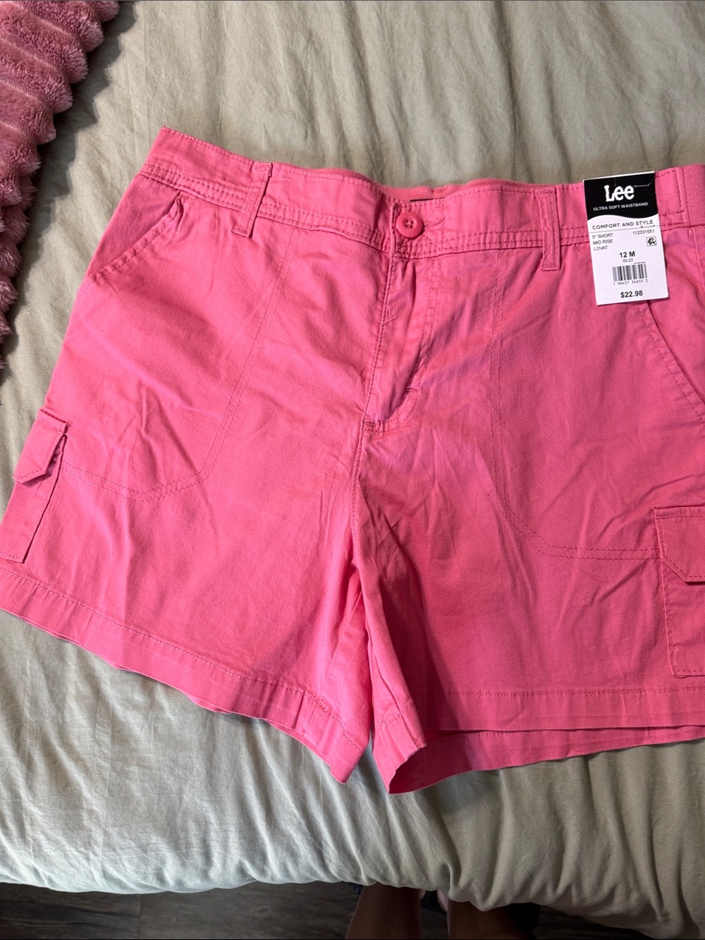 Lee Women’s Pink Cargo Shorts - Casual Mid-Rise